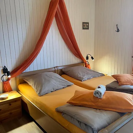 Ferienapartment Henriettenhof Mit Kamin, Terrasse Und Sauna, Ruhig Fuer 2 Personen דירה אנגרמונד